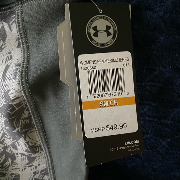 Under Armour Bundle - Picture 10 of 12